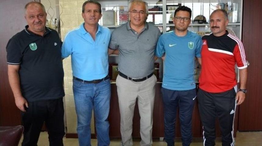 Kktc Kaymaklıspor Takımı Kamp İ&ccedil;in Tavşanlı&rsquo;da