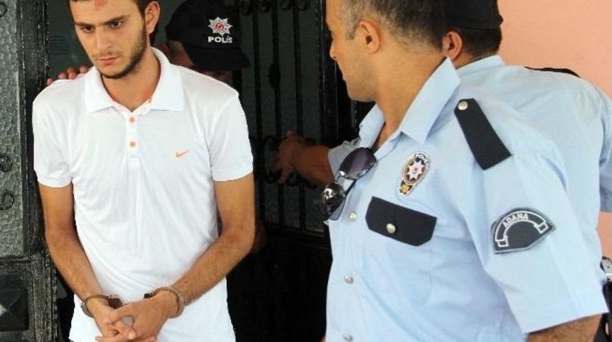 Tutuklanan S&uuml;r&uuml;c&uuml;: "berfin &rsquo;bas Gaza Bas&rsquo; Dedi"