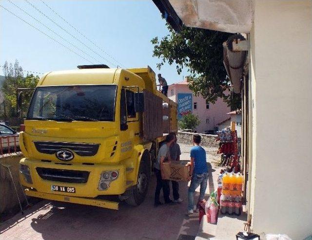 Çukurca’dan Şengalli Mültecilere Yardım