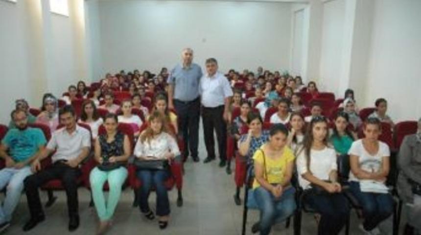 Ücretli Öğretmenler İçin İntibak Eğitimi