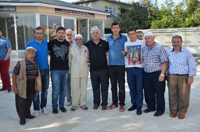 Başkan Yüksel’in Ailesi Hac Yolunda