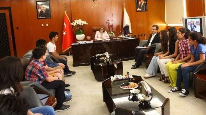 &Ouml;ğrenciler Gaziantep&rsquo;in K&uuml;lt&uuml;r&uuml;n&uuml; Almanlar&rsquo;a Tanıtacak