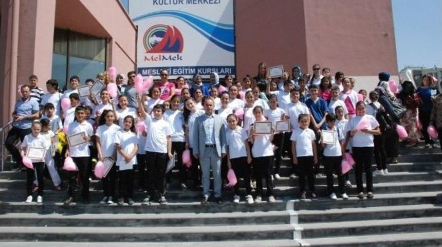 Yaz Okulunu Başarı İle Tamamladılar