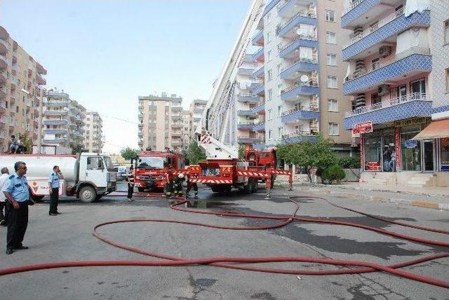 7 Kişilik Ailenin Evi Yangında K&uuml;l Oldu 2