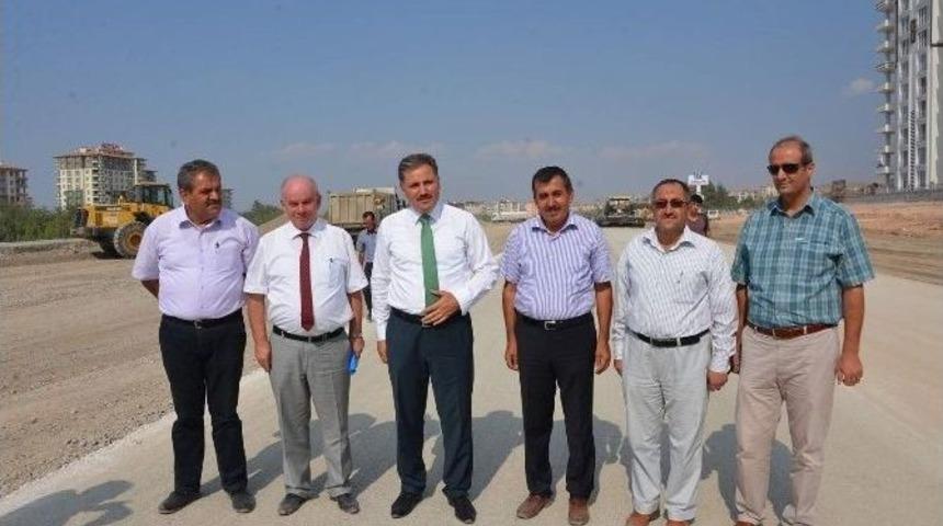 &Ccedil;akır Yol &Ccedil;alışmalarını İnceledi