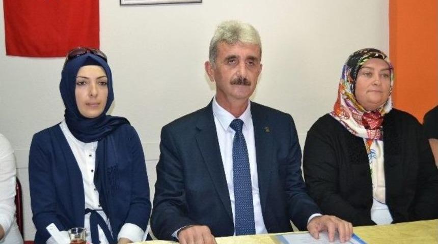 Ak Partili Kadınlardan Chp İl&ccedil;e Başkanı K&ouml;se&rsquo;ye Tepki