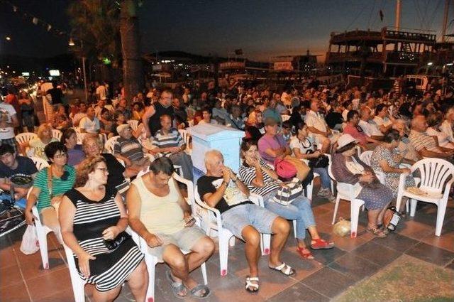 Ayvalık’taki Aysam’dan Nağmeler Beğenildi