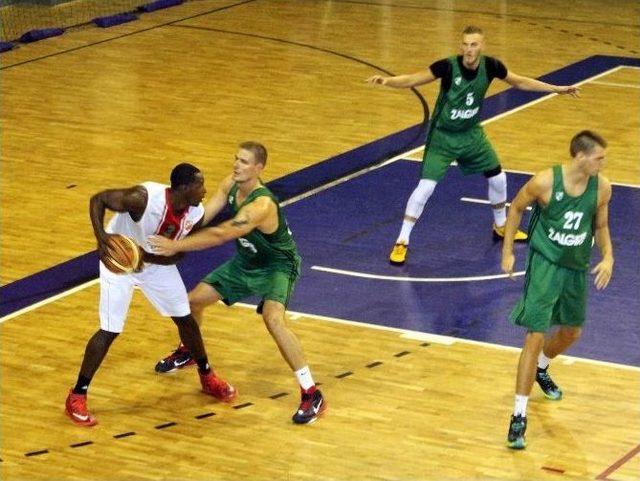 Pınar Karşıyaka, Hazırlık Maçında Bc Zalgiris Kaunas’i 87-80 Mağlup Etti