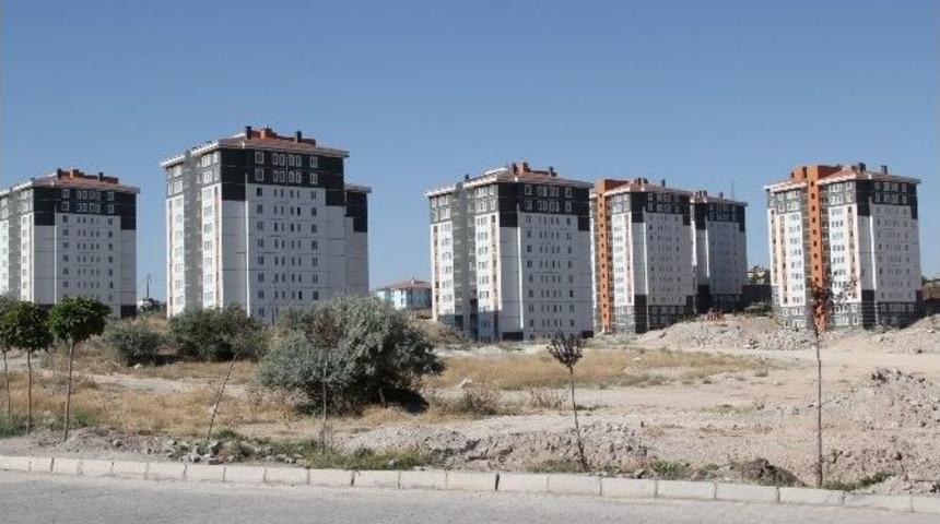 Toki Konutları İ&ccedil;in Kura &Ccedil;ekimi Yapılacak