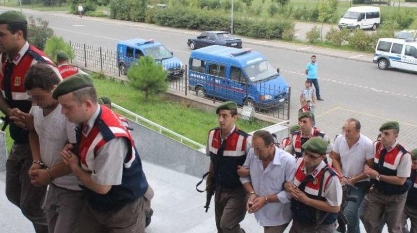 &Ccedil;arşamba&rsquo;daki Cinayet Zanlıları Adliyede