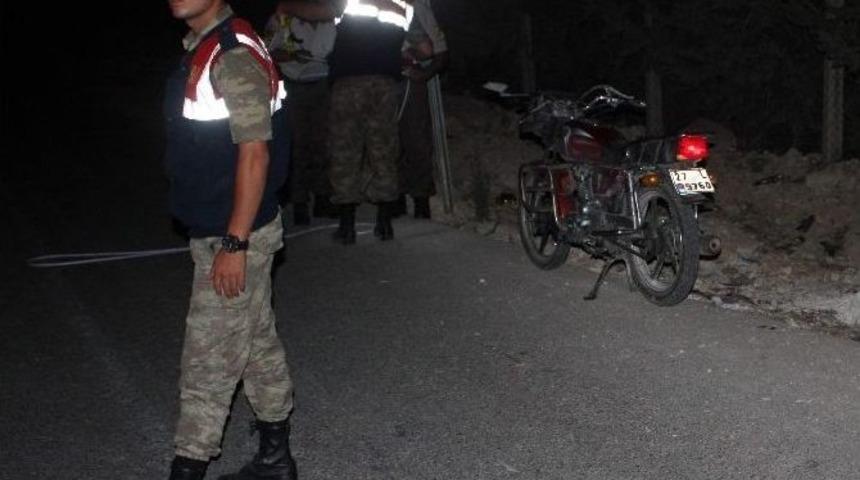 Gaziantep&rsquo;te Trafik Kazası: 2 Yaralı