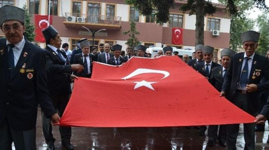 Yenişehir’de Aksiyon Filmi Gibi Kurtuluş Töreni