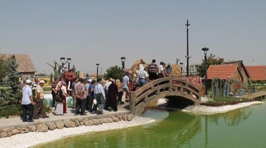 Karaman Trsm’den 80 Binde Devr-i Alem Gezisi