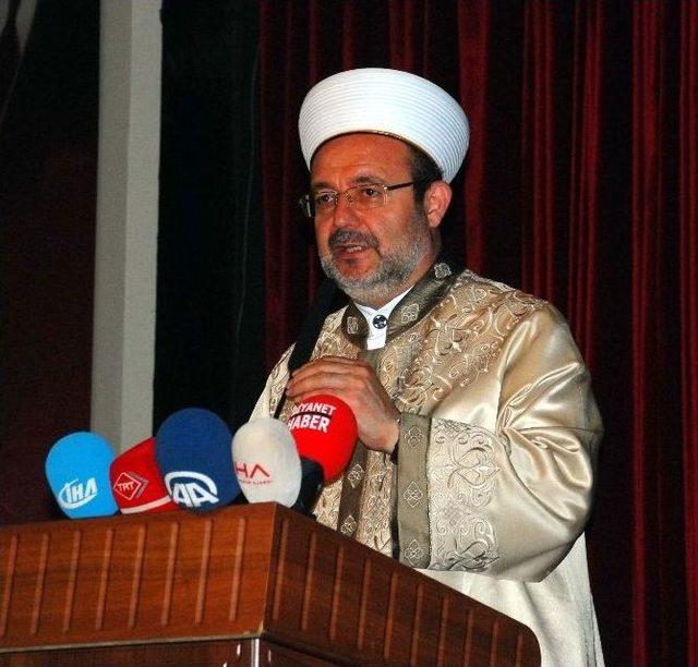 Diyanet İşleri Başkanı Görmez, Din Görevlileri İle Bir Araya Geldi