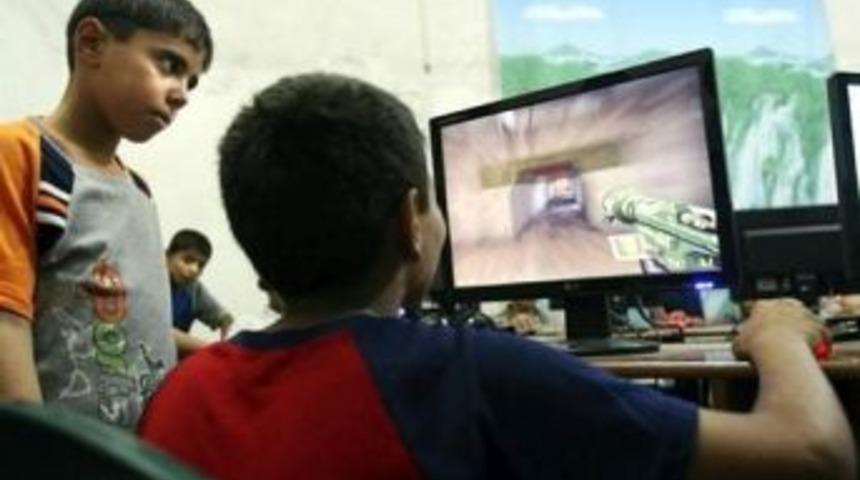 Bilgisayar Oyunları Uykuyu Aksatıyor