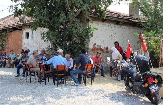 Kuzenini Boğazını Keserek Öldürdü