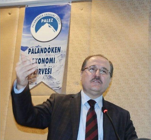 Palandöken’de Ekonomi Zirvesi Derneği Toplandı