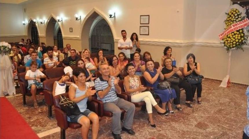 Eskişehir Valiliği Basın M&uuml;d&uuml;r&uuml; &Ouml;mer&uuml;lfarukoğlu&rsquo;nun Mutlu G&uuml;n&uuml;