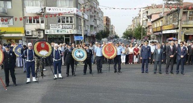 Akhisar, Kurtuluşunun 92. Yıldönümünü Kutladı