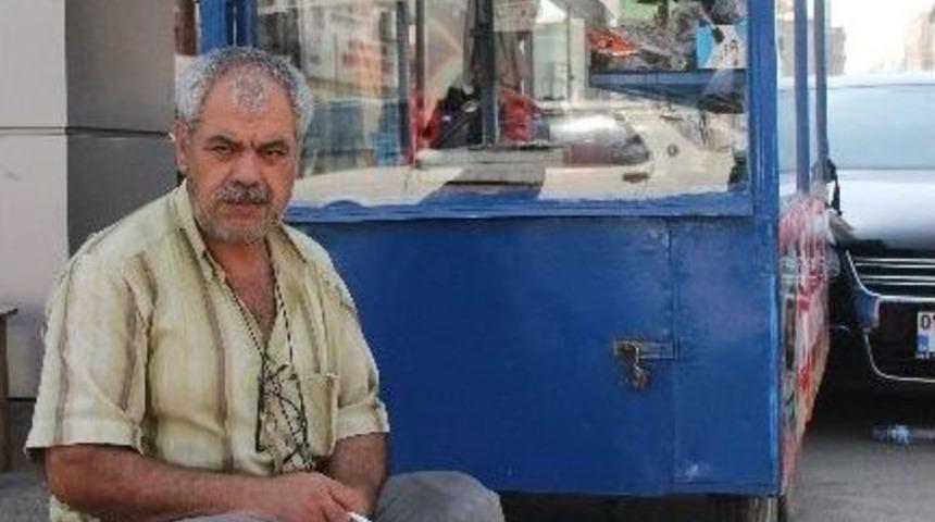 Boşanan Seyyar Satıcıya &Ouml;nce Tazminat Sonra Hapis Şoku