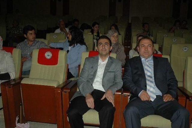 Erzurum’da “otizm Esliklik Değil Farkındalıktır” Semineri