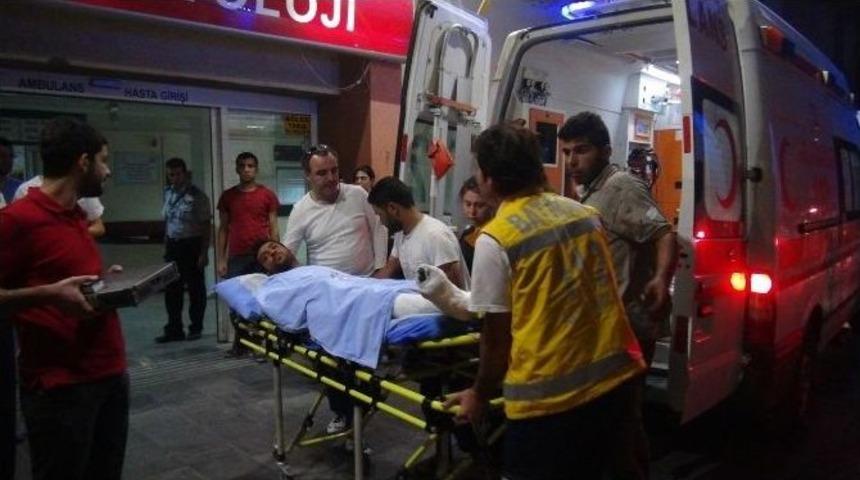 Ayaklarına Asfalt Zifti D&ouml;k&uuml;len İş&ccedil;i Yaralandı