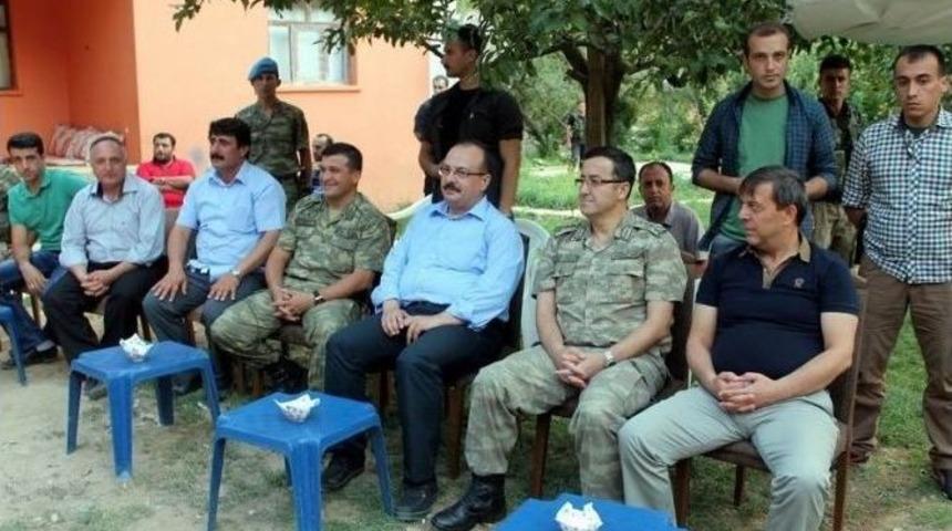 Vali Canbolat, Beyter Ve &Ouml;lmez &Ccedil;iftinin D&uuml;ğ&uuml;n T&ouml;renine Katıldı