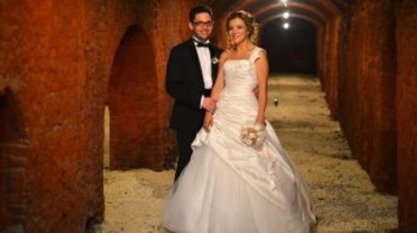 St&uuml;dyo Yerine Sempozyum Alanını Tercih Ettiler