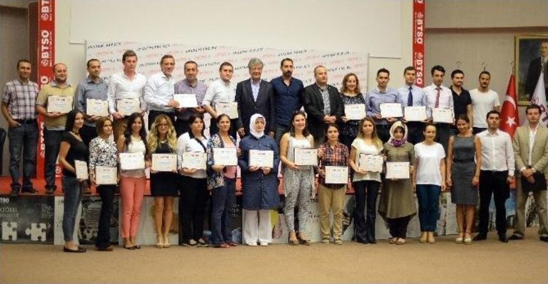 Btso Akademi&rsquo;de Kursiyerler Sertifikalarını Aldı
