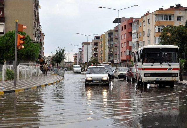 Manisa'da Sağanak