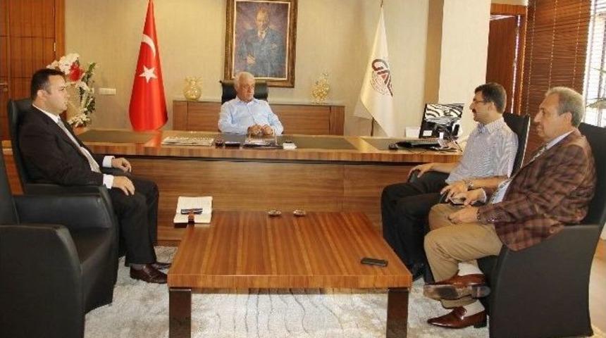 Antepfıstığı Araştırma M&uuml;d&uuml;r&uuml; Aslan&rsquo;dan Gaib&rsquo;e Ziyaret