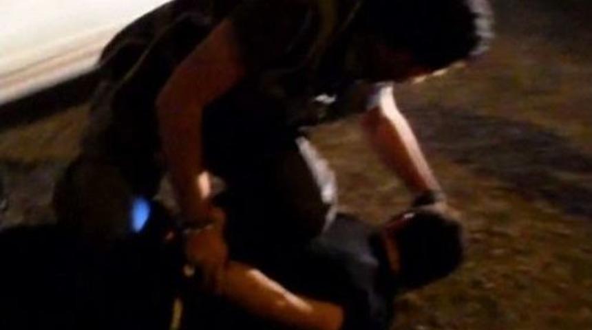 Seyir Halindeki Minib&uuml;se Uyuşturucu Operasyonu