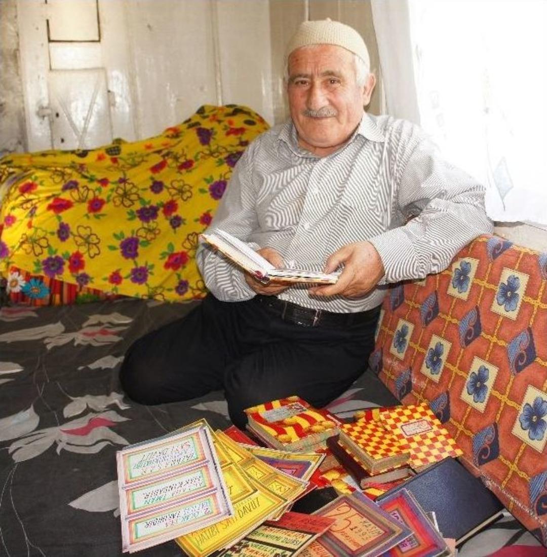 62 Yıldır Galatasaray&rsquo;ın T&uuml;m Ma&ccedil;larını Not Alıyor