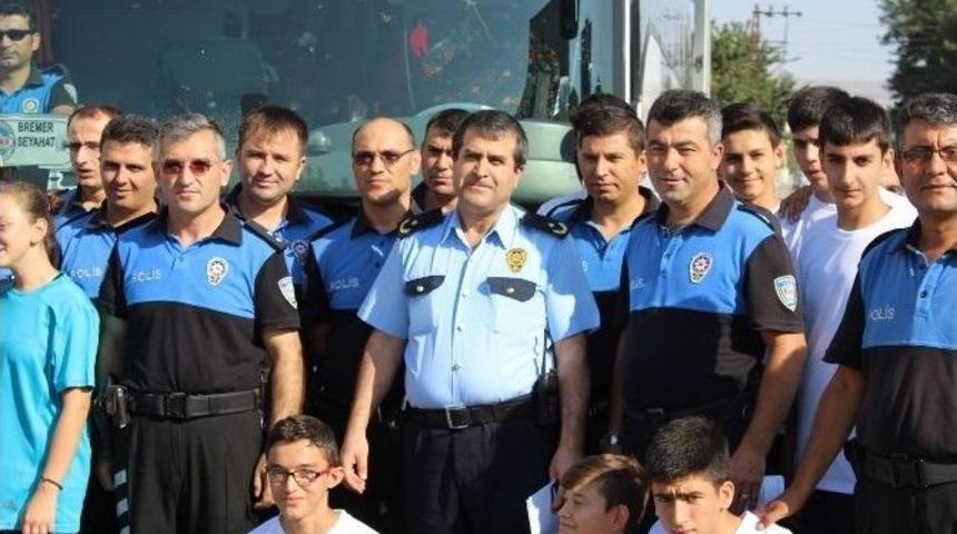 Taş Mektepliler &Ccedil;anakkale&rsquo;ye Gitti