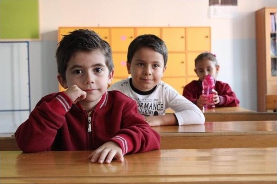 Minikler İ&ccedil;in İlk Ders Zili &Ccedil;aldı