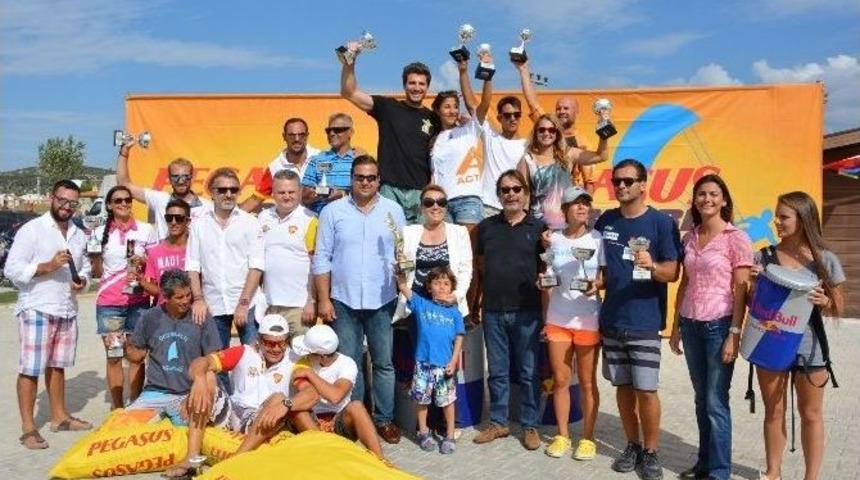 Urla, Wındsurf Ve Kıteboard&rsquo;un Yeni Adresi