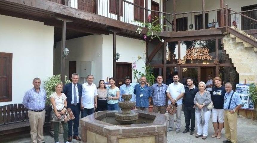 T&uuml;rsab &Uuml;yeleri Kozan&rsquo;daki Turistik Yerleri İnceledi