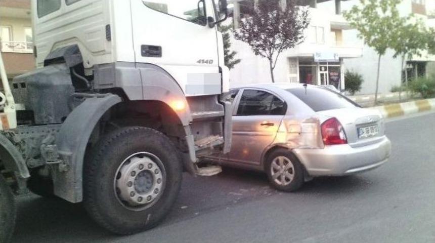 Beton Mikseri Otomobili Metrelerce S&uuml;r&uuml;kledi