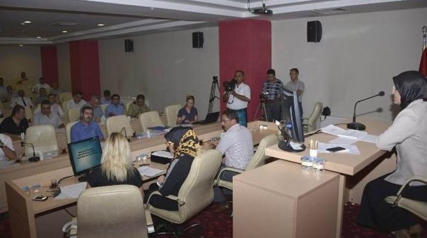 Meram&rsquo;da Yeni M&uuml;d&uuml;rl&uuml;klerin Y&ouml;netmelikleri Onaylandı