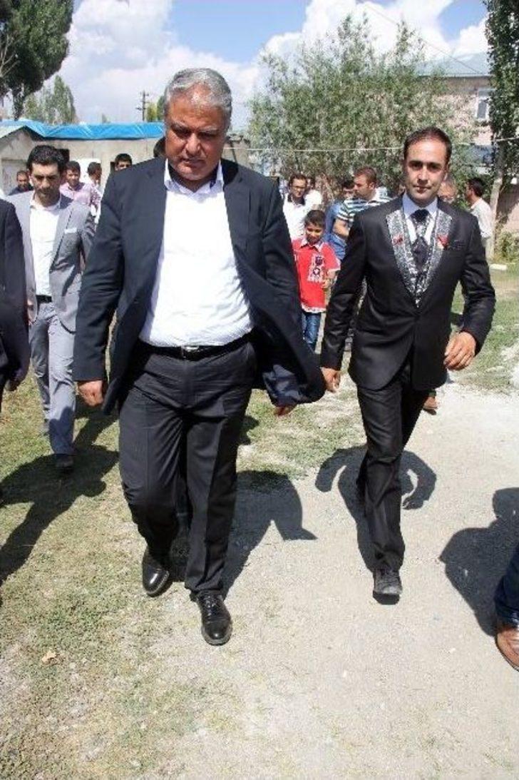 Ağrı Valiliği Basın Müdürü Dünya Evine Girdi G3