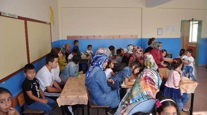 Yeni Eğitim Yılının İlk Ders Zili &Ccedil;aldı