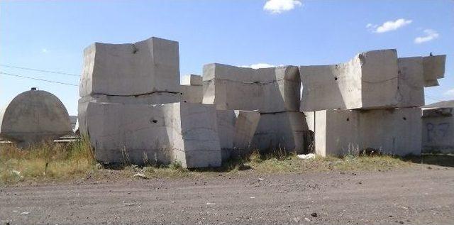 (özel Haber) Kars’taki İnsanlık Anıtı