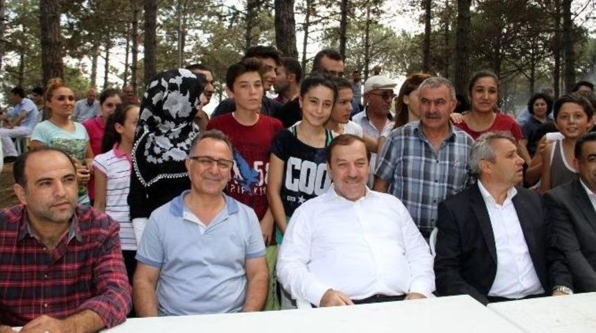 Hanaklılar, Başkan Kadıoğlu&rsquo;nu Ağırladı