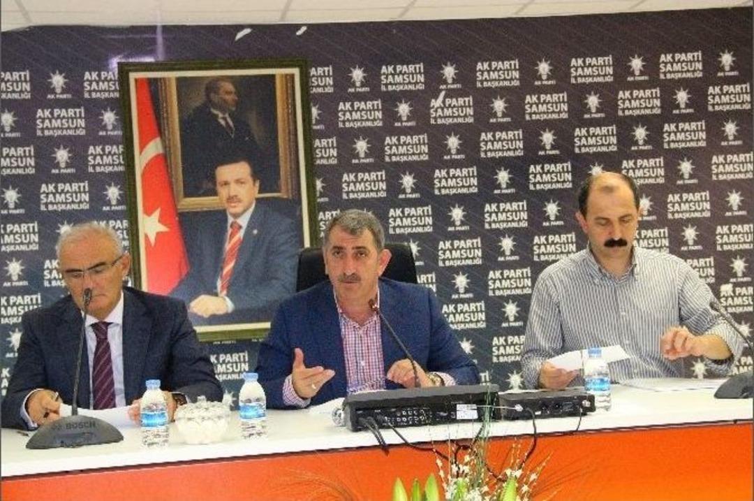 Ak Parti&rsquo;de Değerlendirme Toplantısı