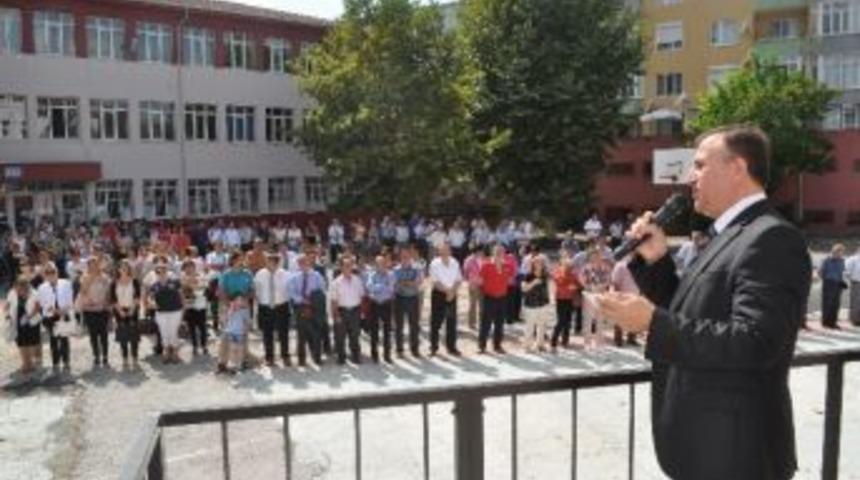 Z&uuml;mre &Ouml;ğretmenler Kurulu Toplantısı Yapıldı