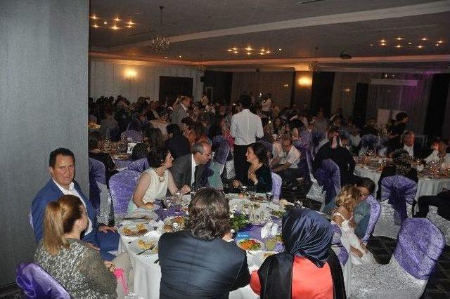 Çerkezköy Eski Belediye Başkanı Ertem, Kızını Evlendirdi