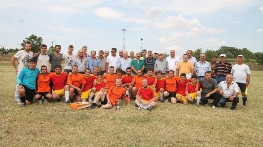 Edirne&rsquo;de Dostluk Yunanistan&rsquo;da Futbol Kazandı