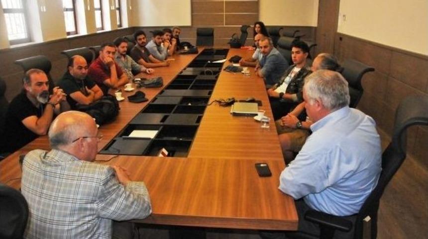 14 Ressam Tekirdağ&rsquo;ı Resme D&ouml;kecek