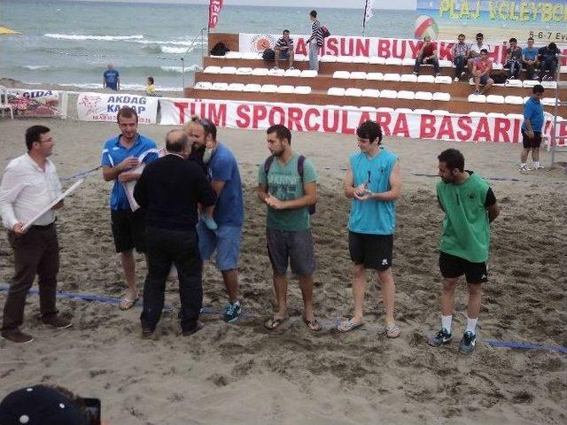 Plaj Voleybolu Heyecanı Sona Erdi