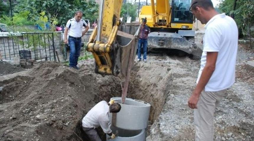 Yeni Açılan Pazar Sokak’ta Altyapı Çalışması